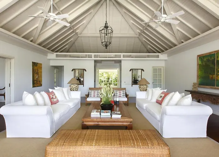 Tamarama Guest house *